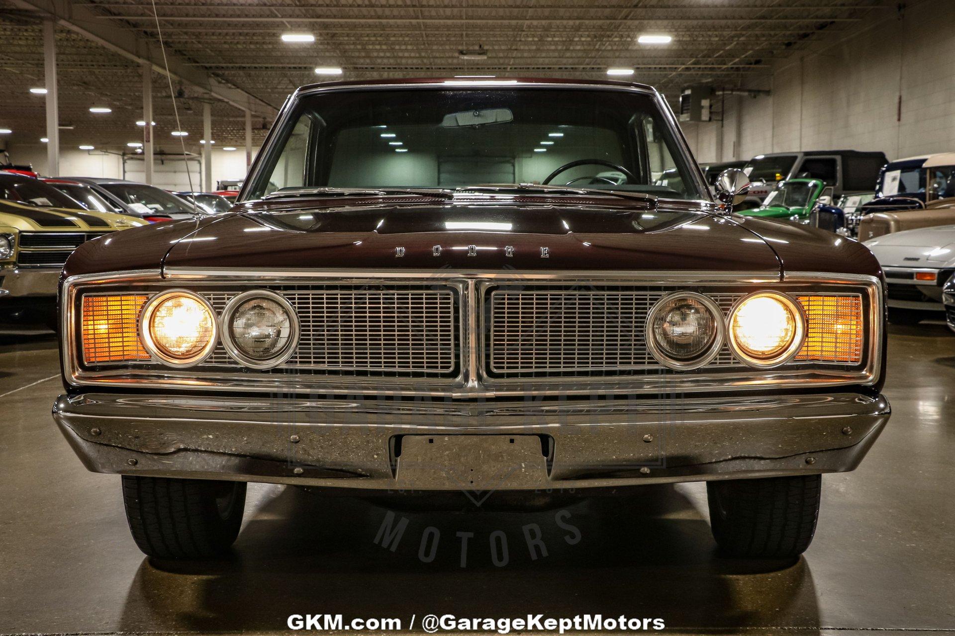 1966 Dodge Coronet 28