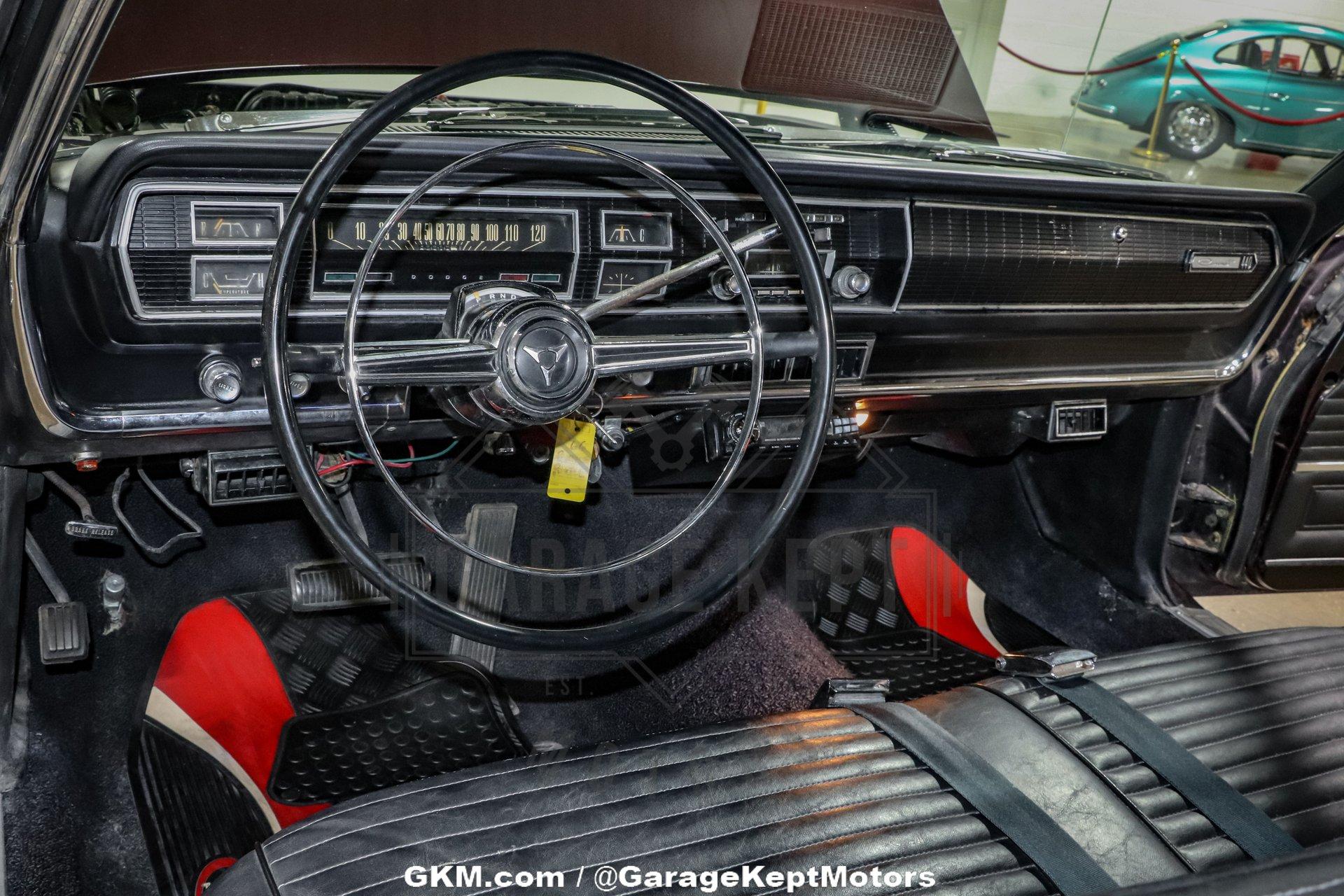 1966 Dodge Coronet 4