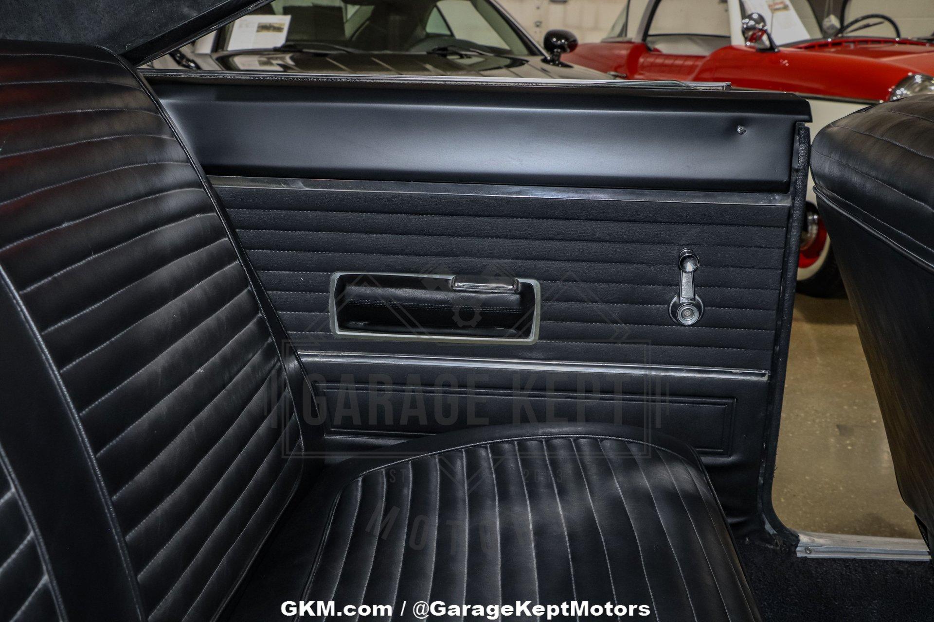 1966 Dodge Coronet 81