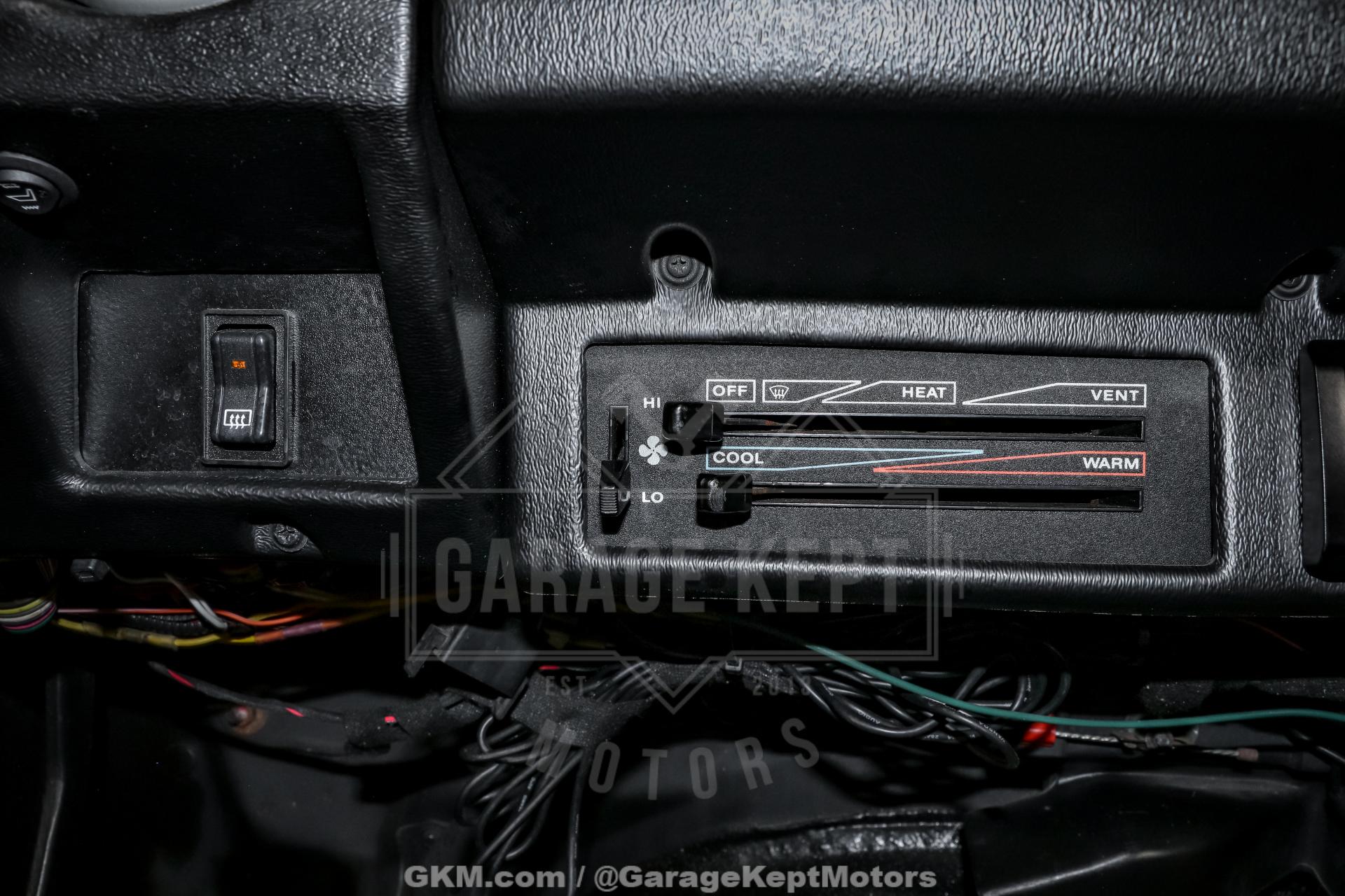 1995 Jeep Wrangler 107