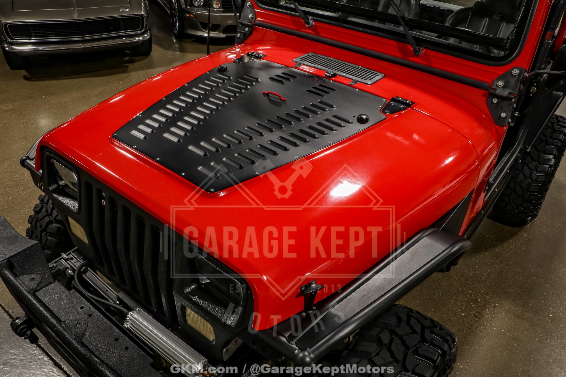 1995 Jeep Wrangler 26