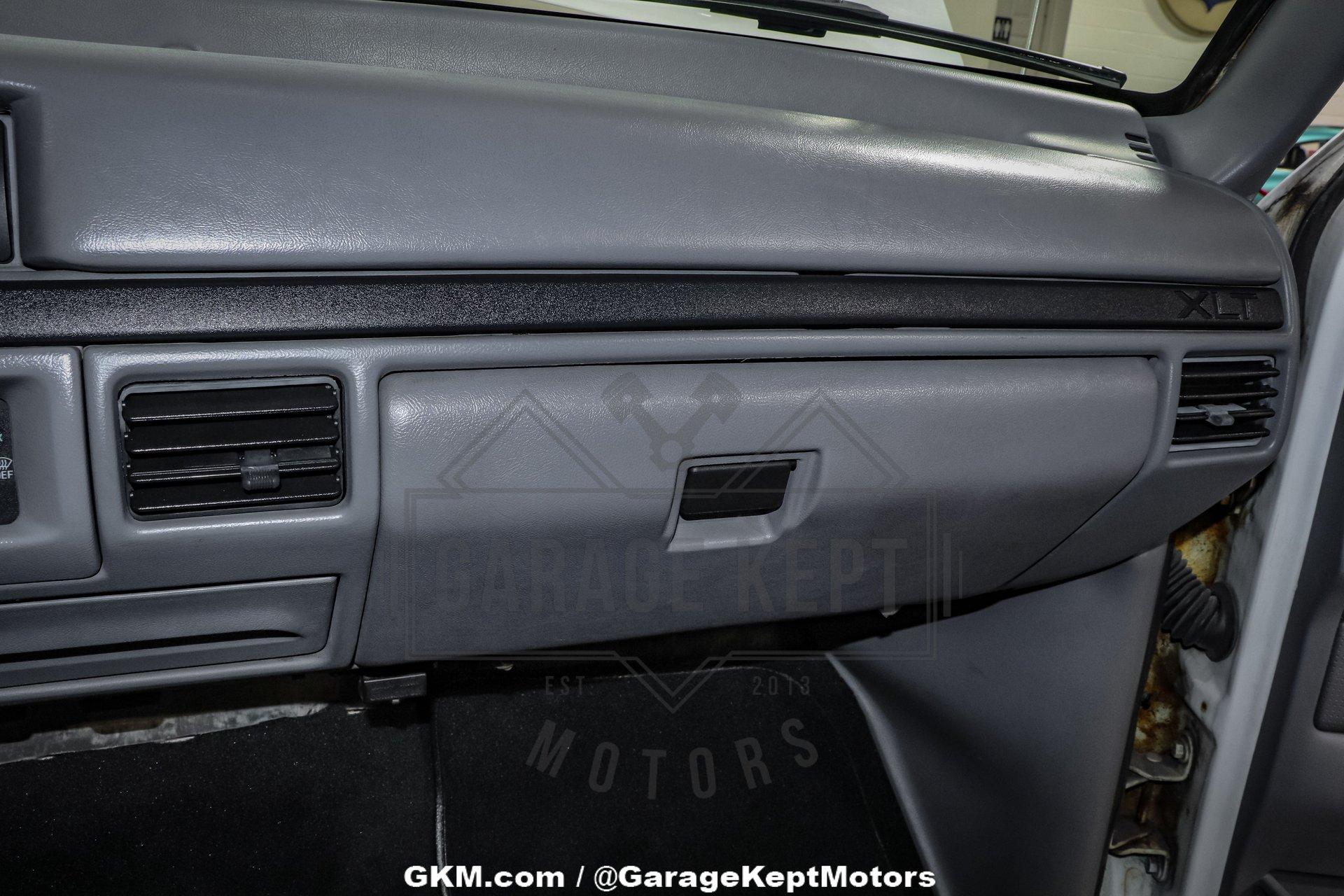 1996 Ford Bronco 112
