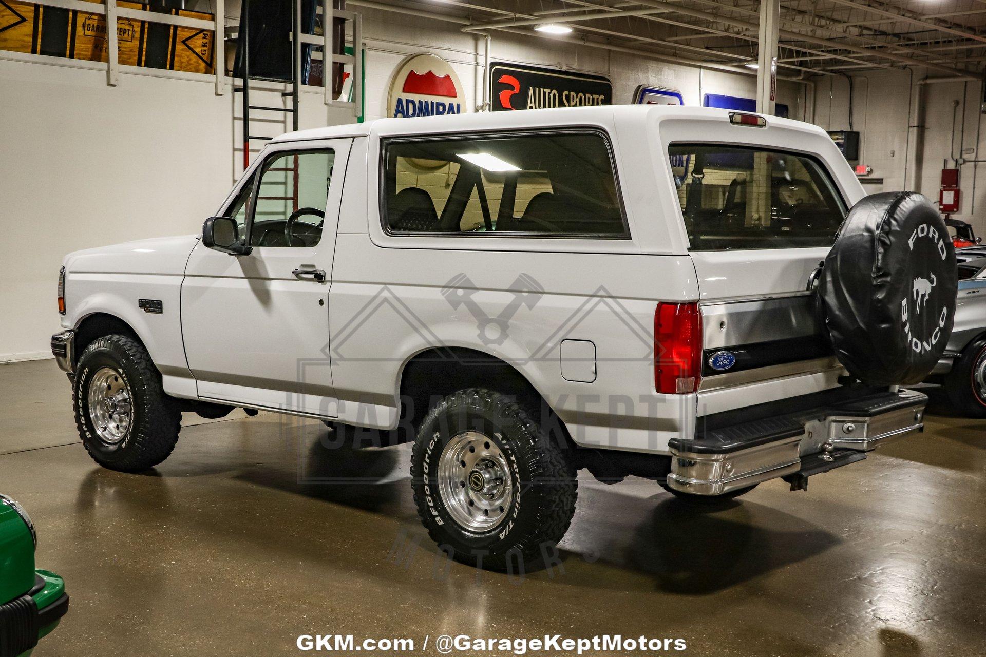 1996 Ford Bronco 12