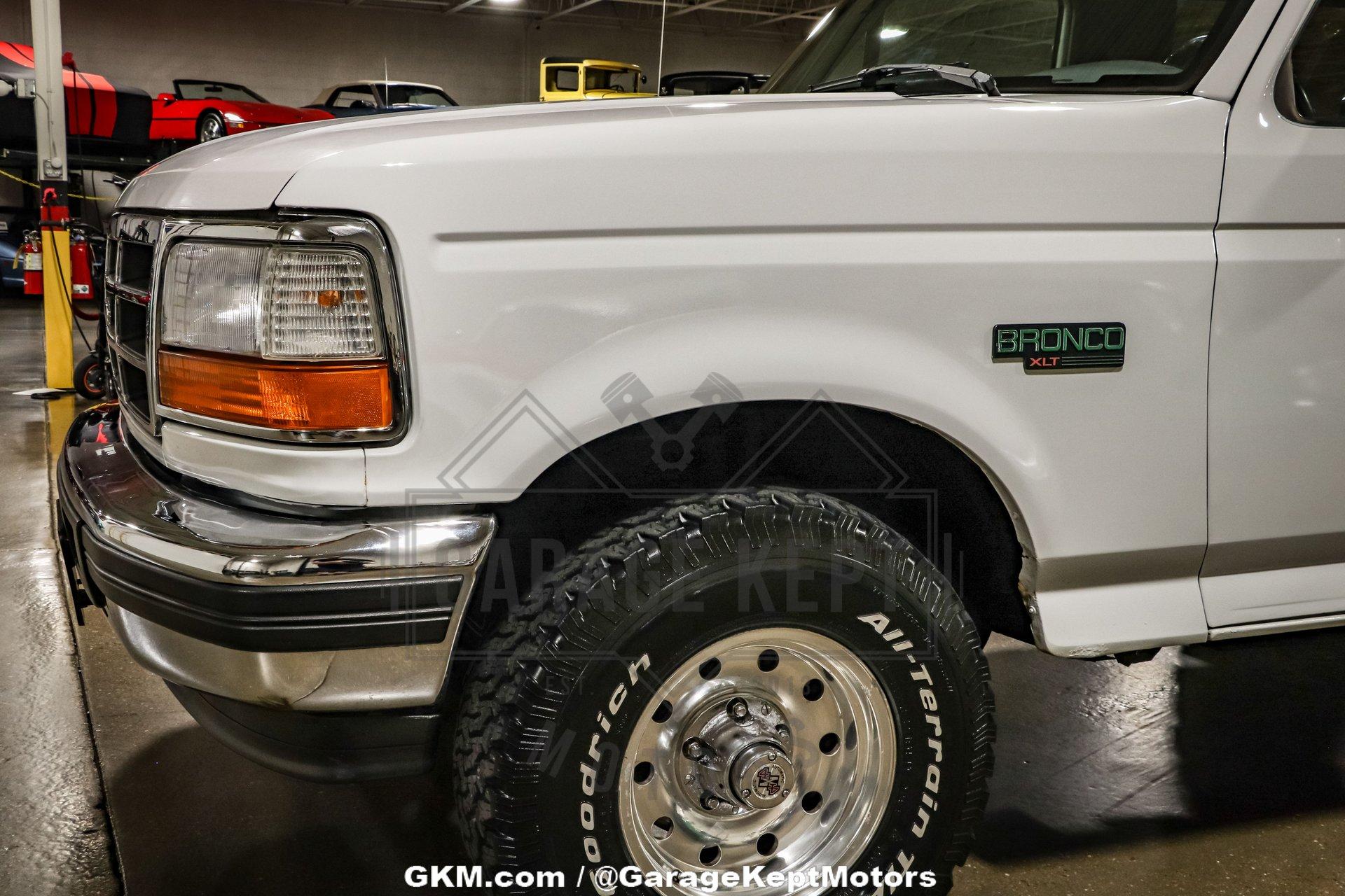 1996 Ford Bronco 36