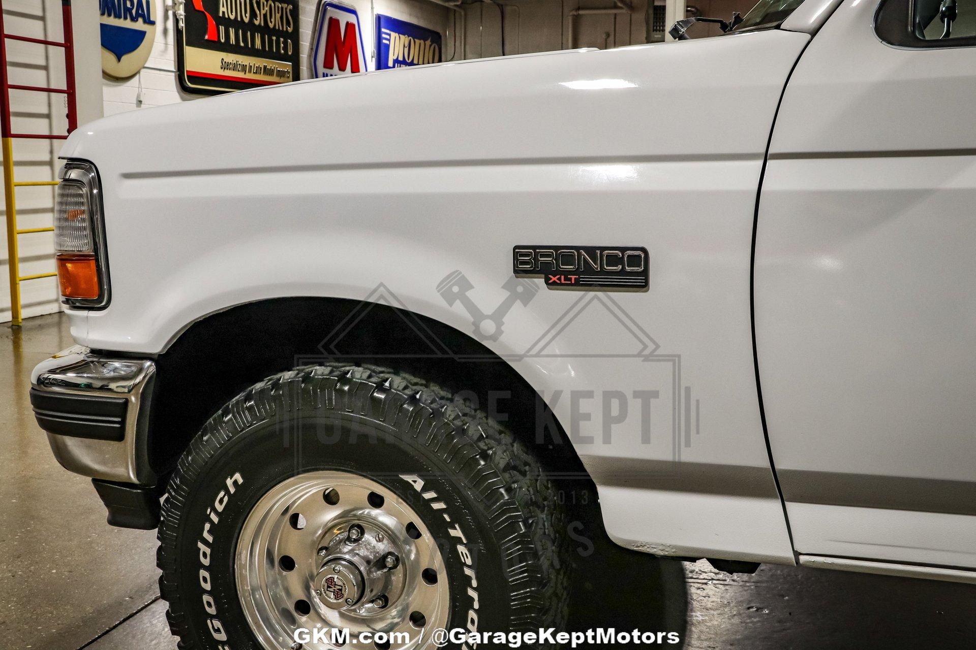 1996 Ford Bronco 37