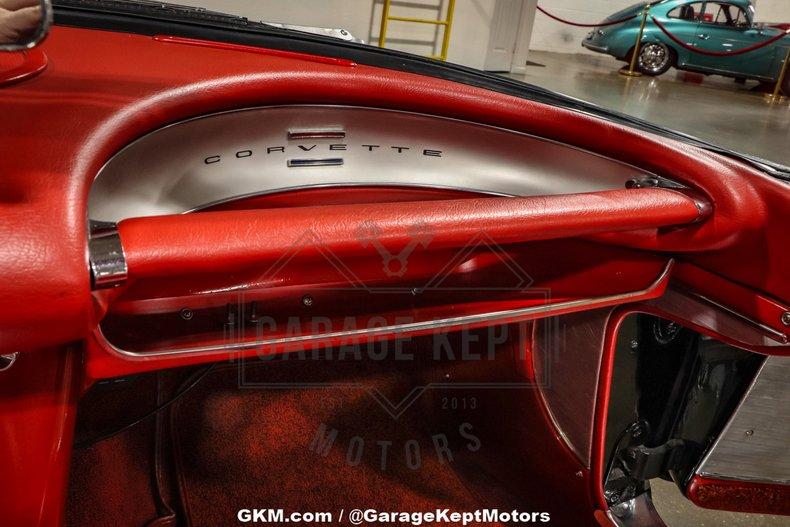 1961 Chevrolet Corvette 141