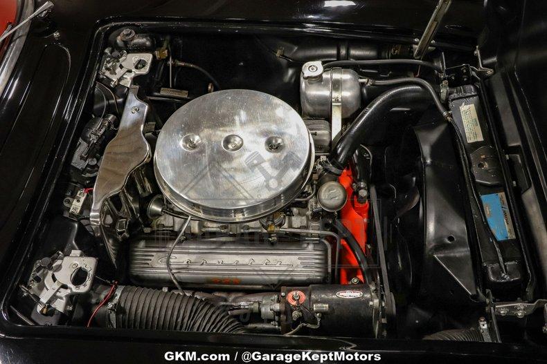 1961 Chevrolet Corvette 143