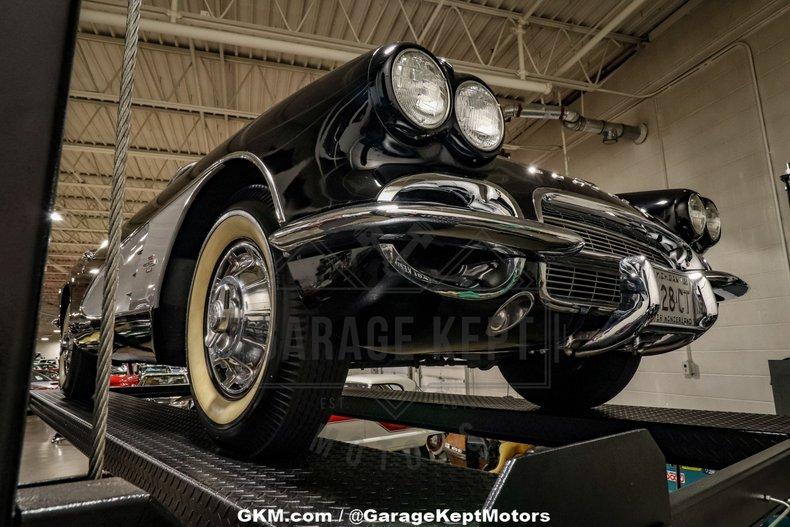 1961 Chevrolet Corvette 166