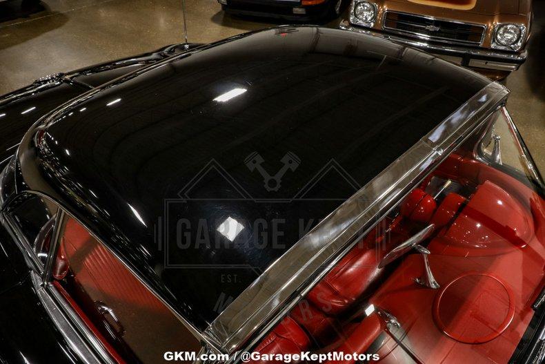 1961 Chevrolet Corvette 40