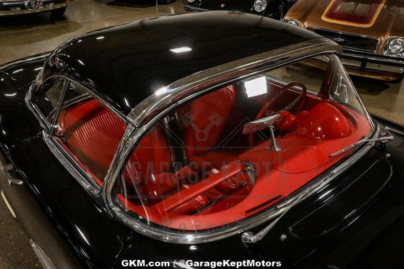 1961 Chevrolet Corvette 41