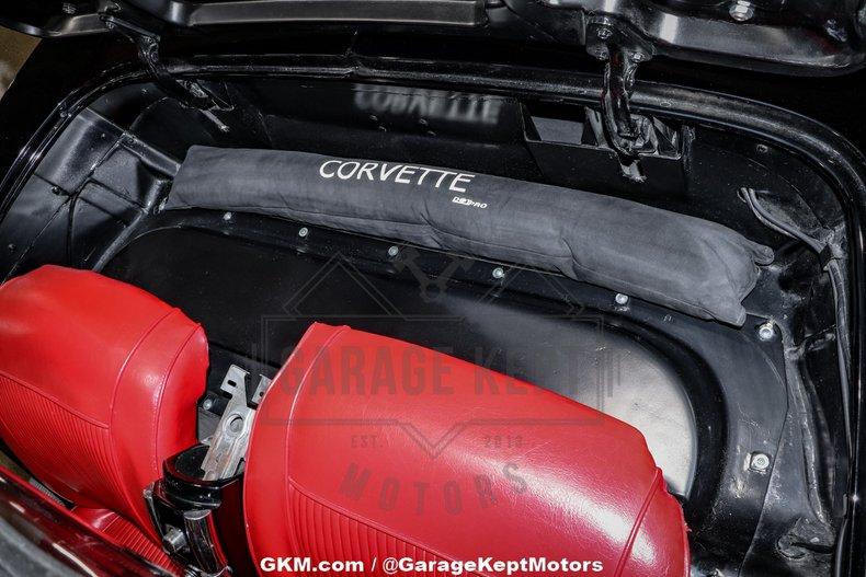 1961 Chevrolet Corvette 43