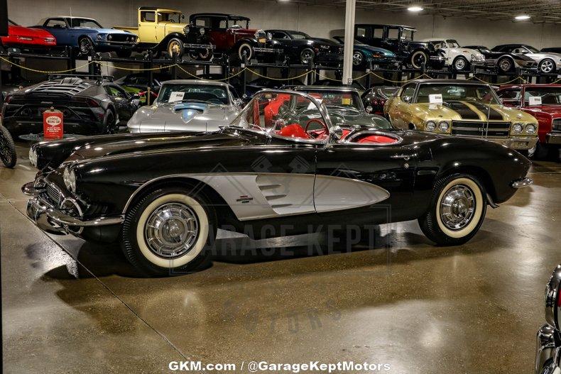 1961 Chevrolet Corvette 60