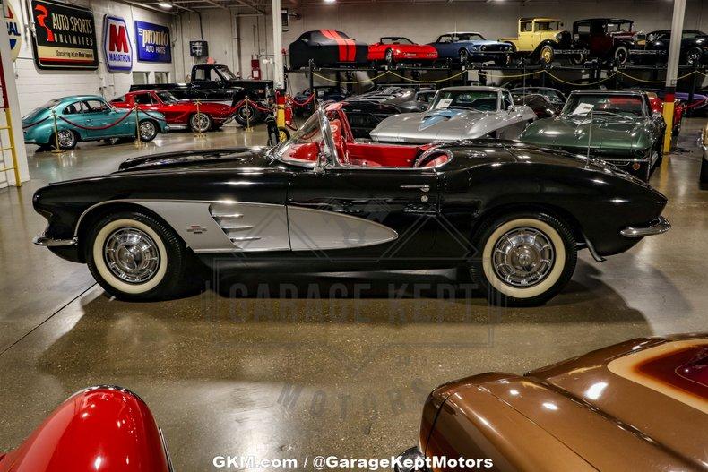1961 Chevrolet Corvette 61
