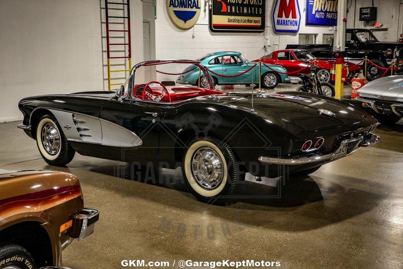 1961 Chevrolet Corvette 62