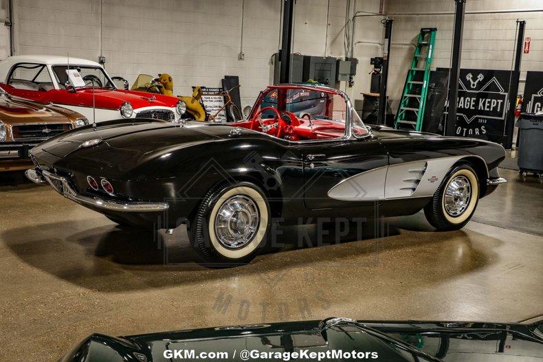1961 Chevrolet Corvette 65