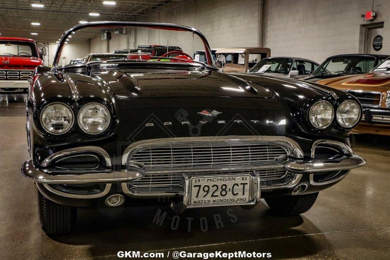 1961 Chevrolet Corvette 71