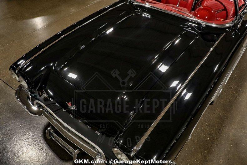 1961 Chevrolet Corvette 77