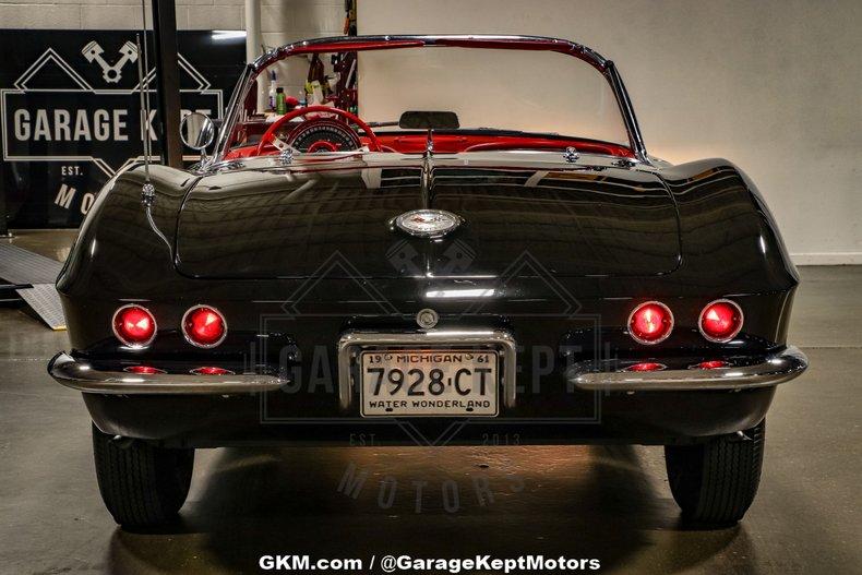 1961 Chevrolet Corvette 93