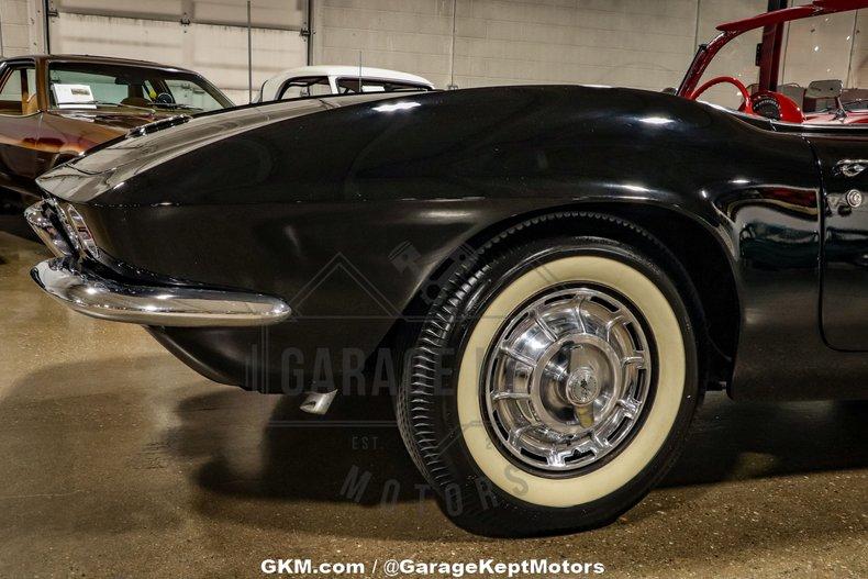1961 Chevrolet Corvette 98