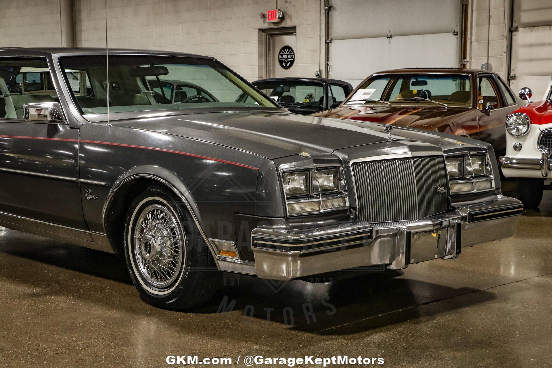 1980 Buick Riviera 18
