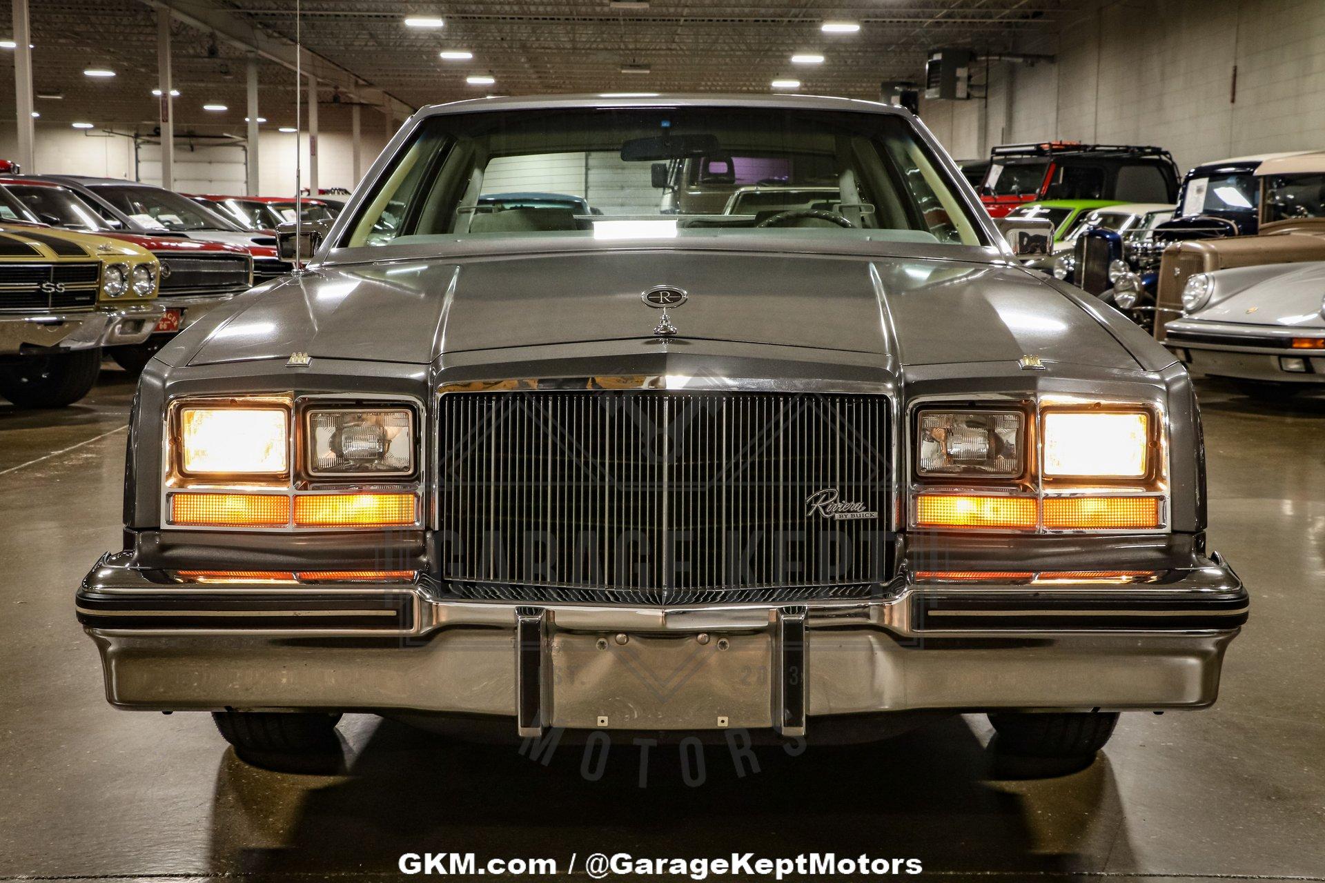 1980 Buick Riviera 25