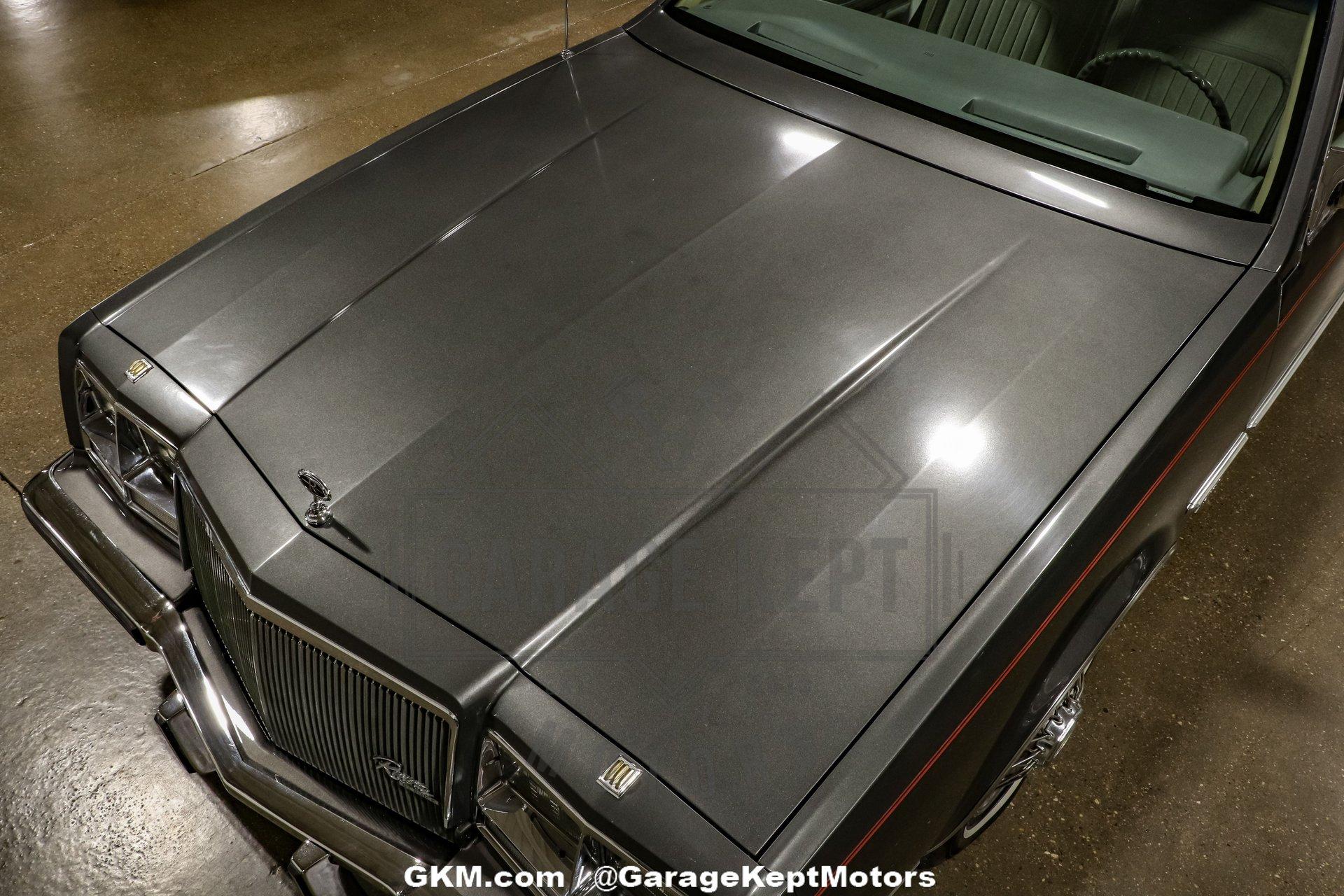1980 Buick Riviera 28
