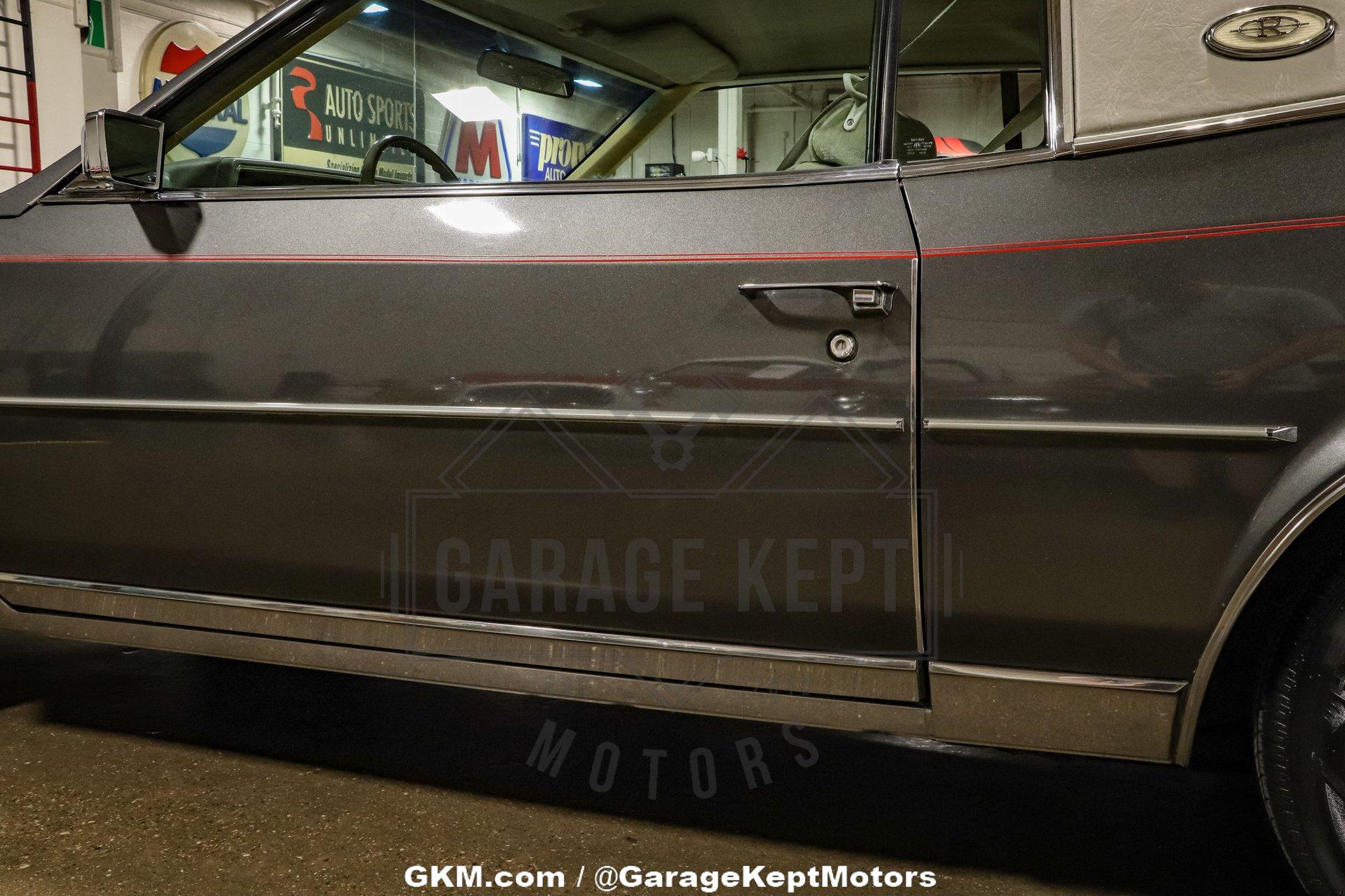 1980 Buick Riviera 37