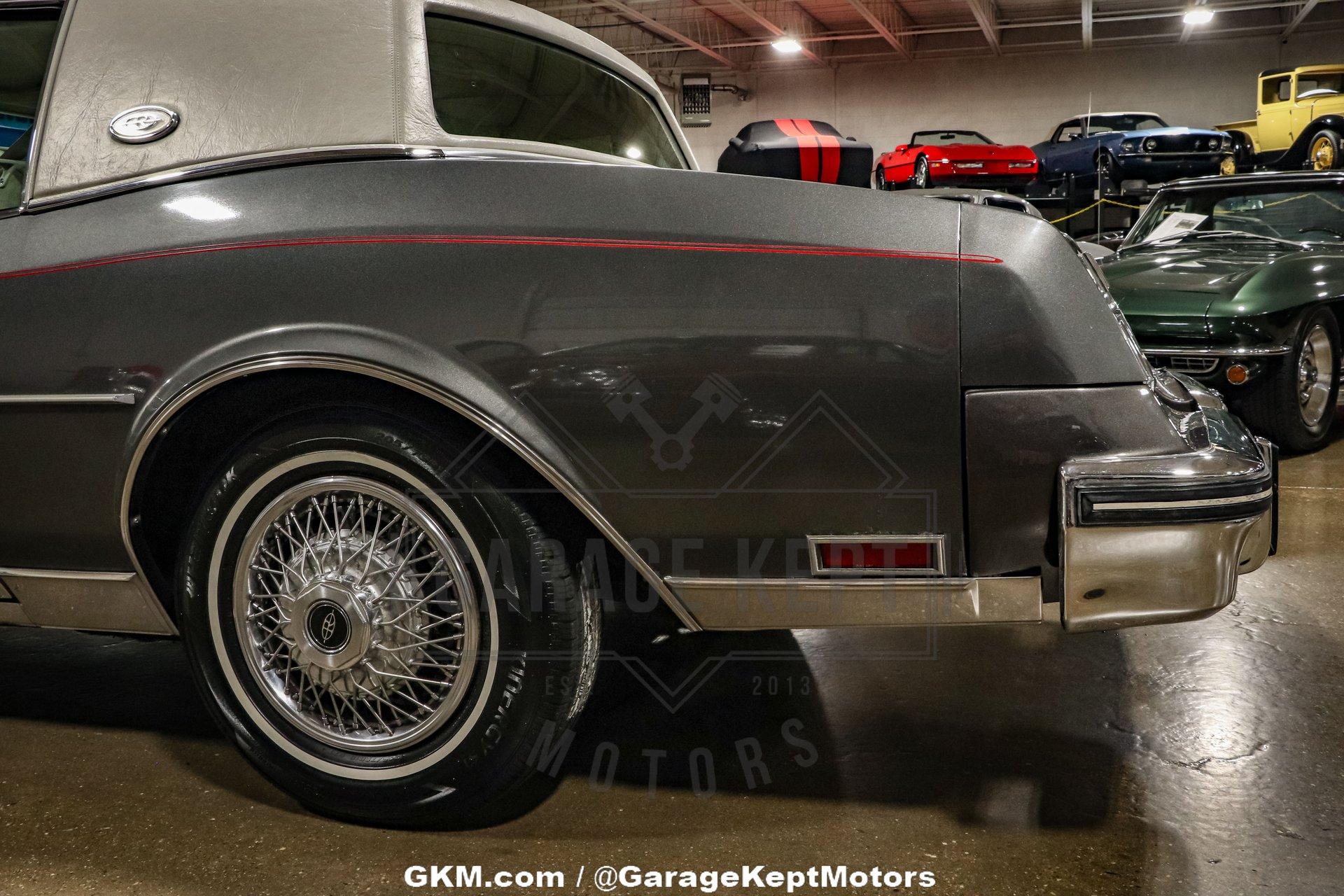 1980 Buick Riviera 39