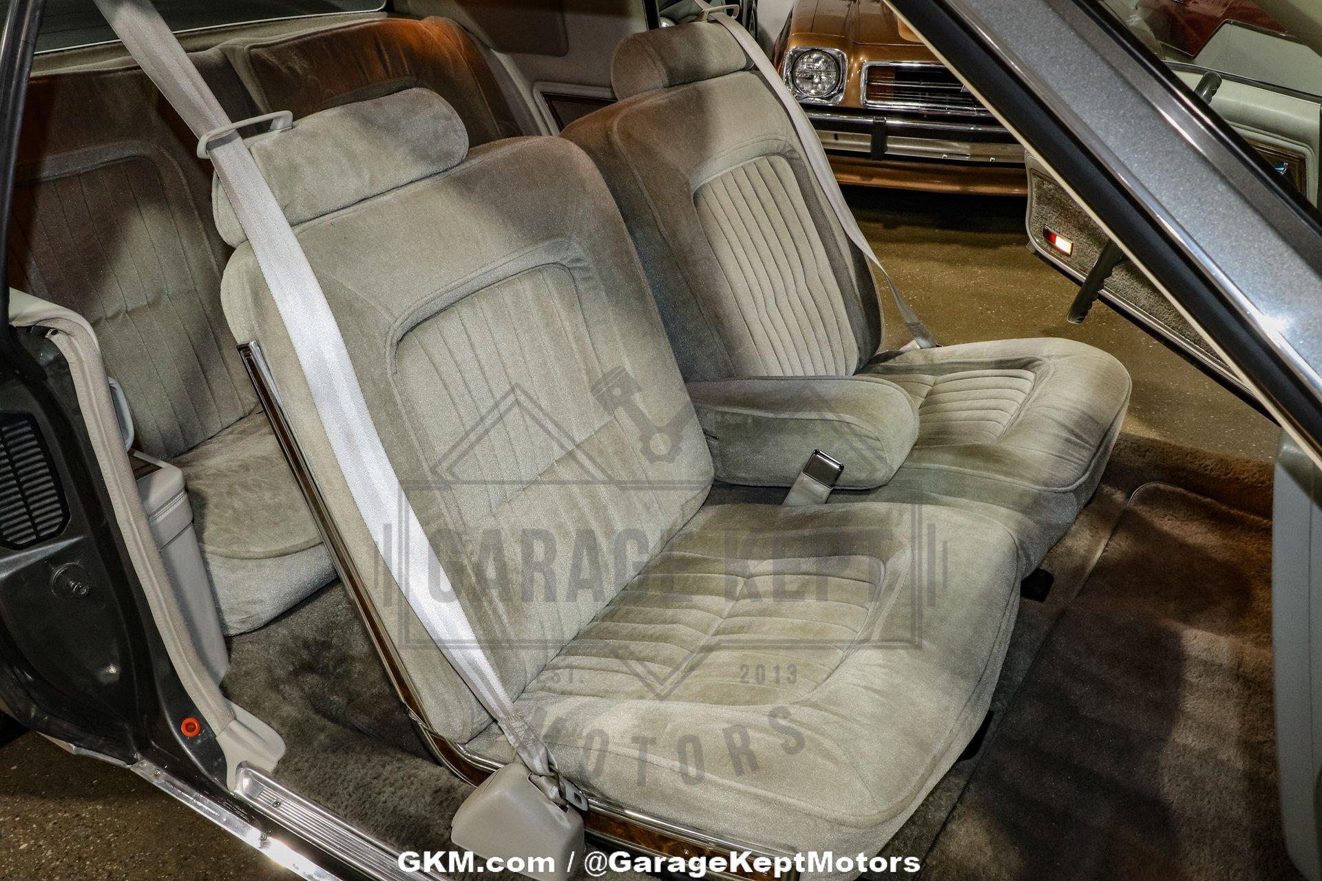 1980 Buick Riviera 5