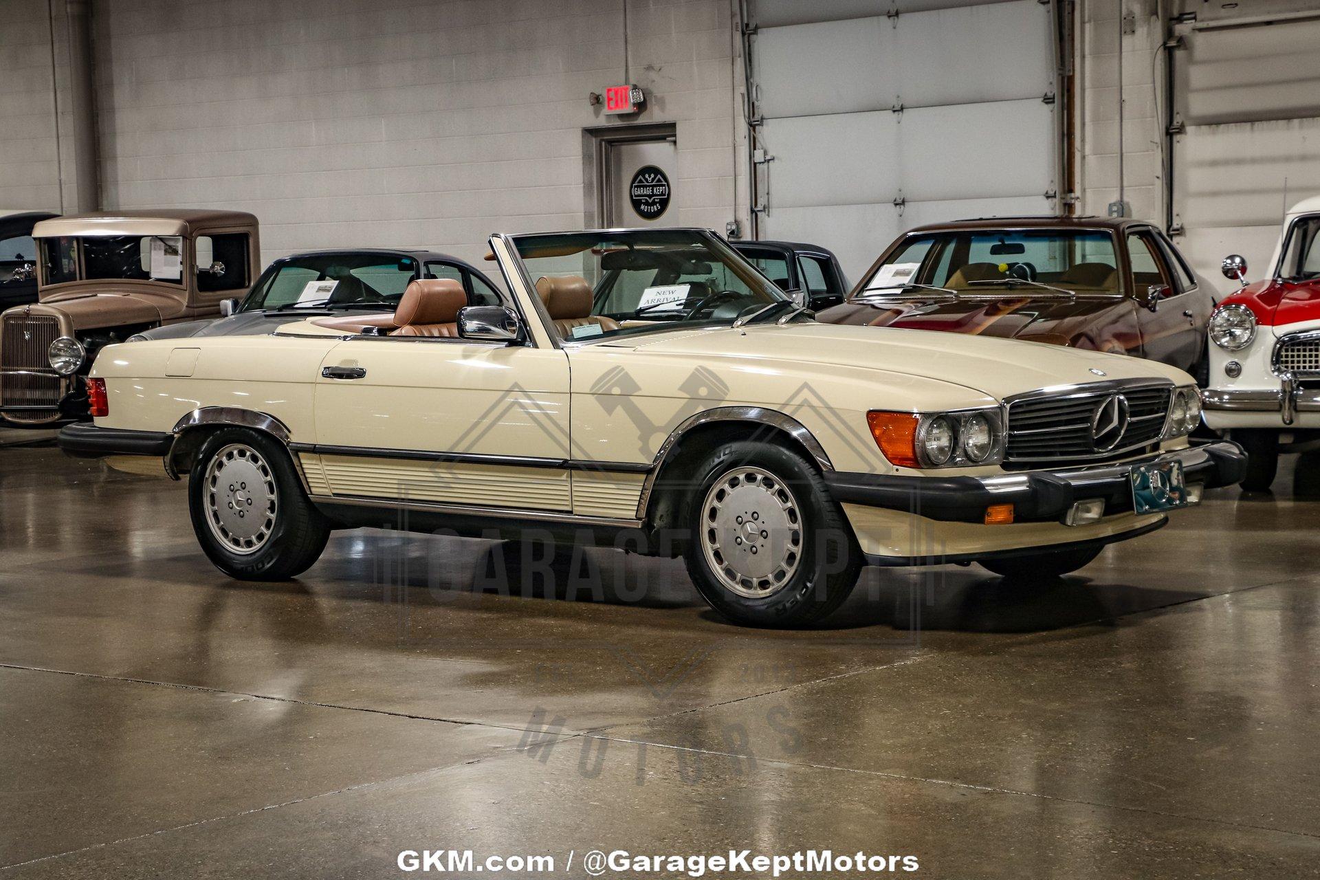 1987 Mercedes-Benz 560SL 1