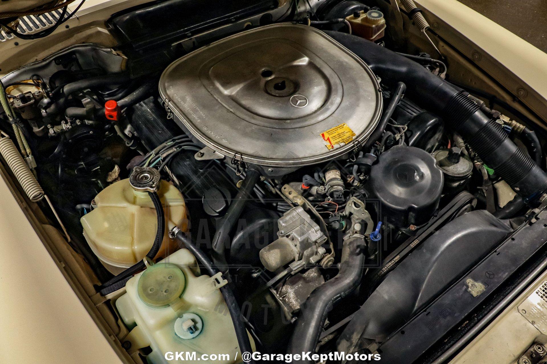 1987 Mercedes-Benz 560SL 134