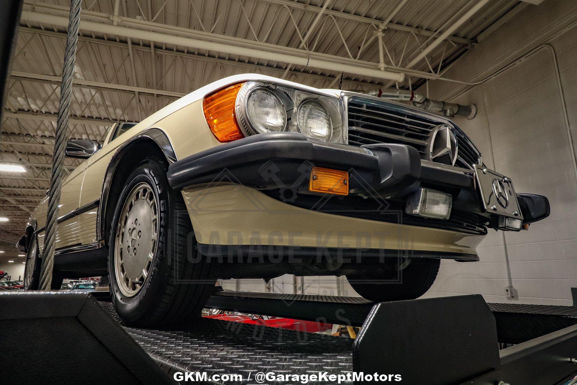 1987 Mercedes-Benz 560SL 160