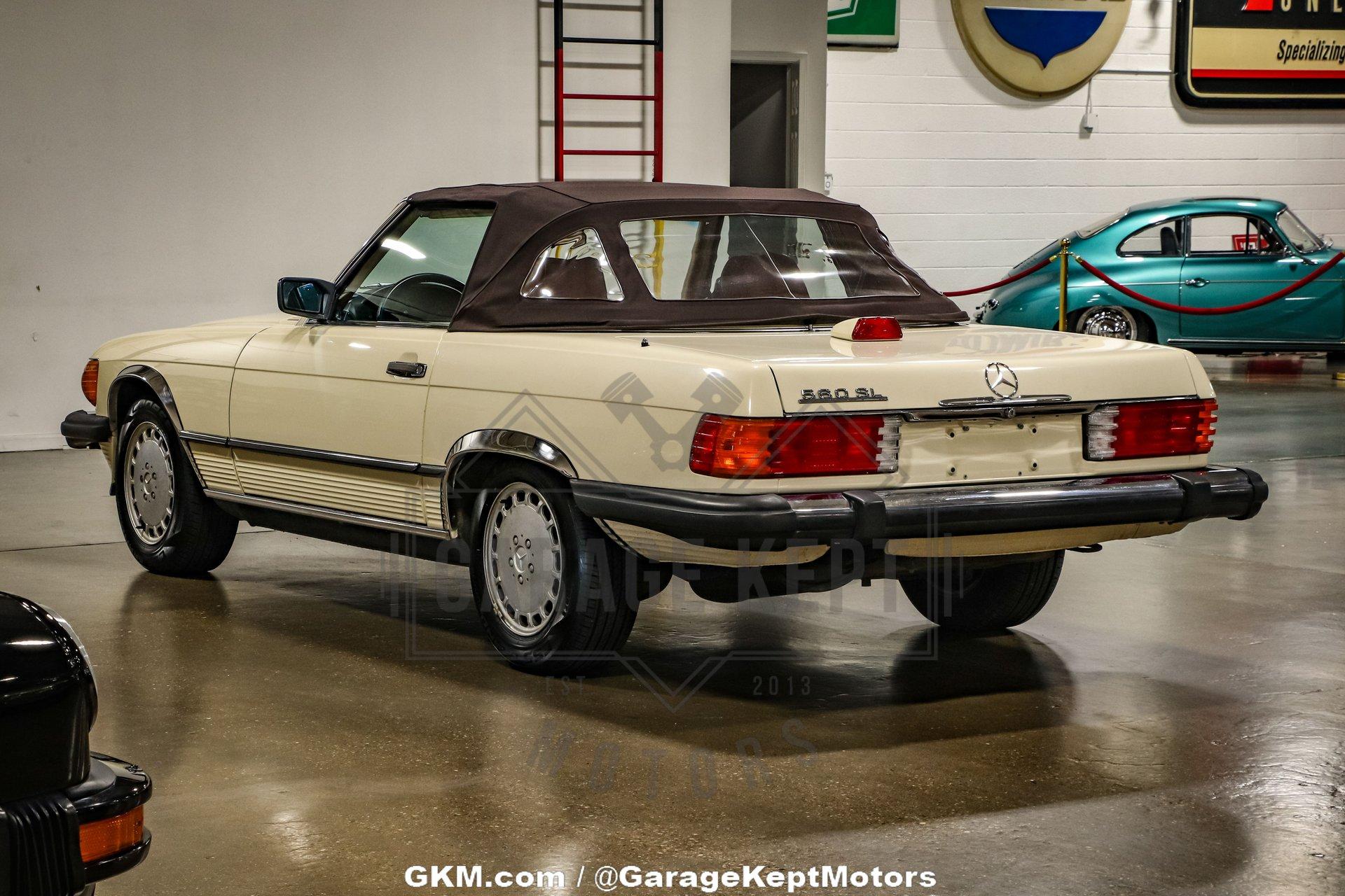 1987 Mercedes-Benz 560SL 28