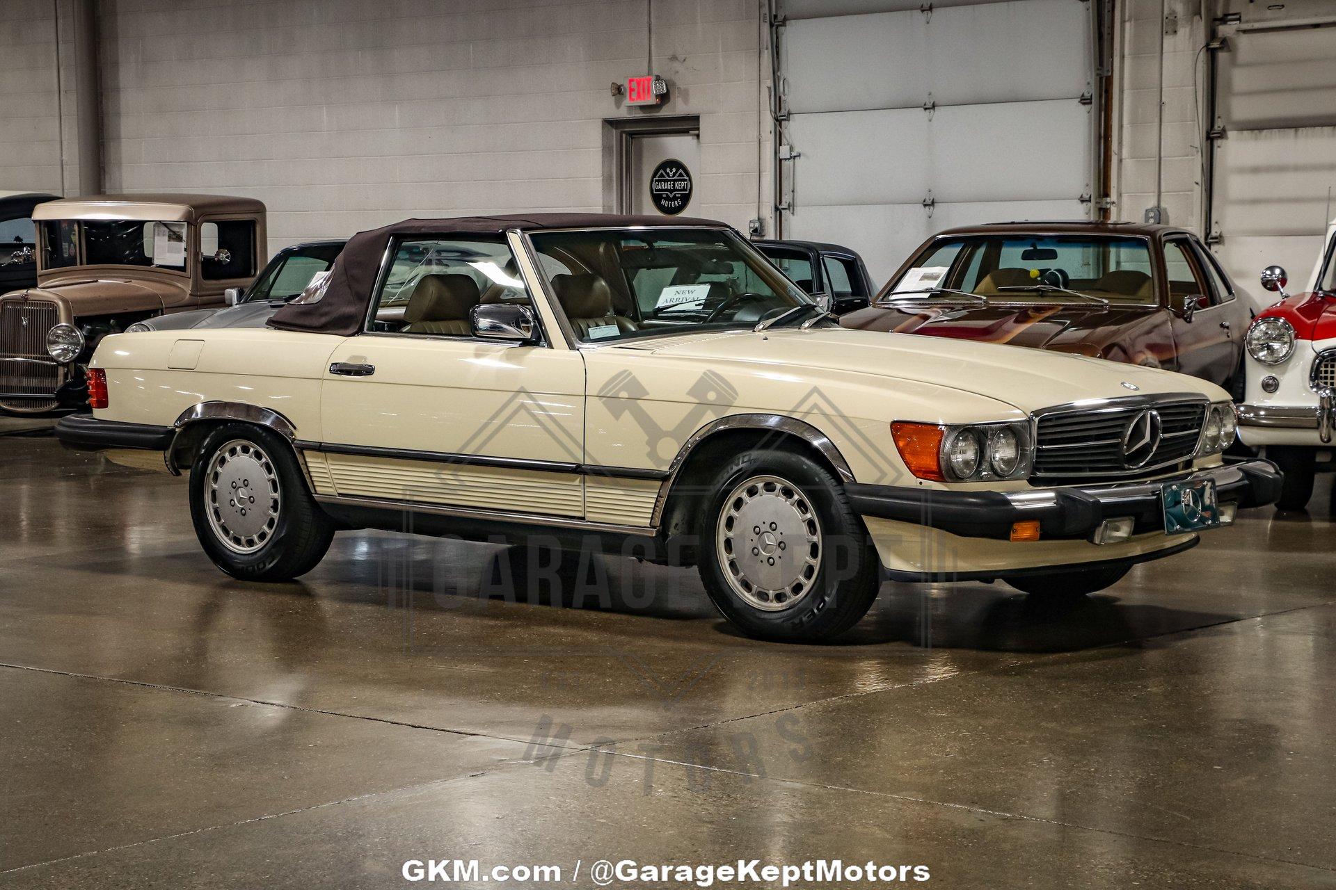 1987 Mercedes-Benz 560SL 3
