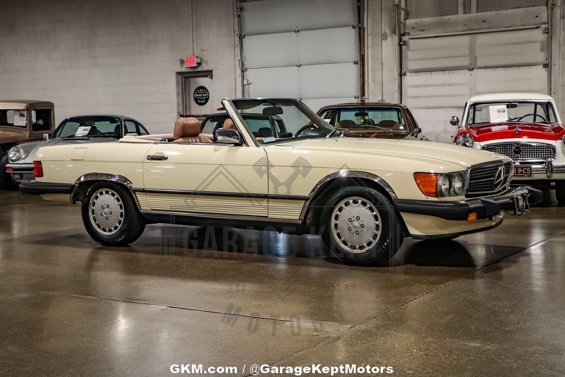 1987 Mercedes-Benz 560SL 48