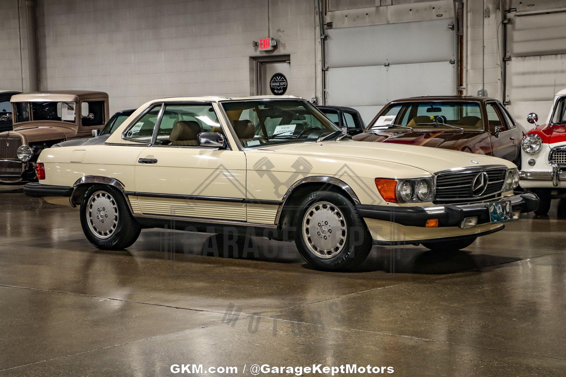 1987 Mercedes-Benz 560SL 4
