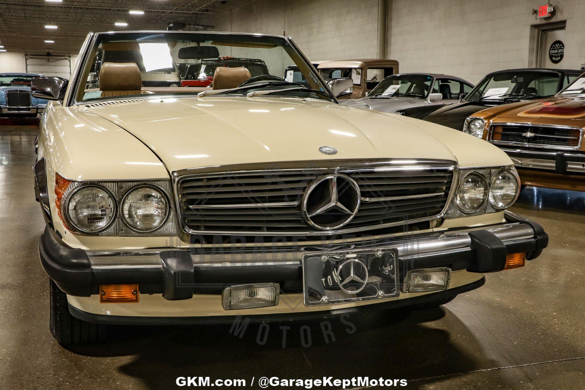 1987 Mercedes-Benz 560SL 52