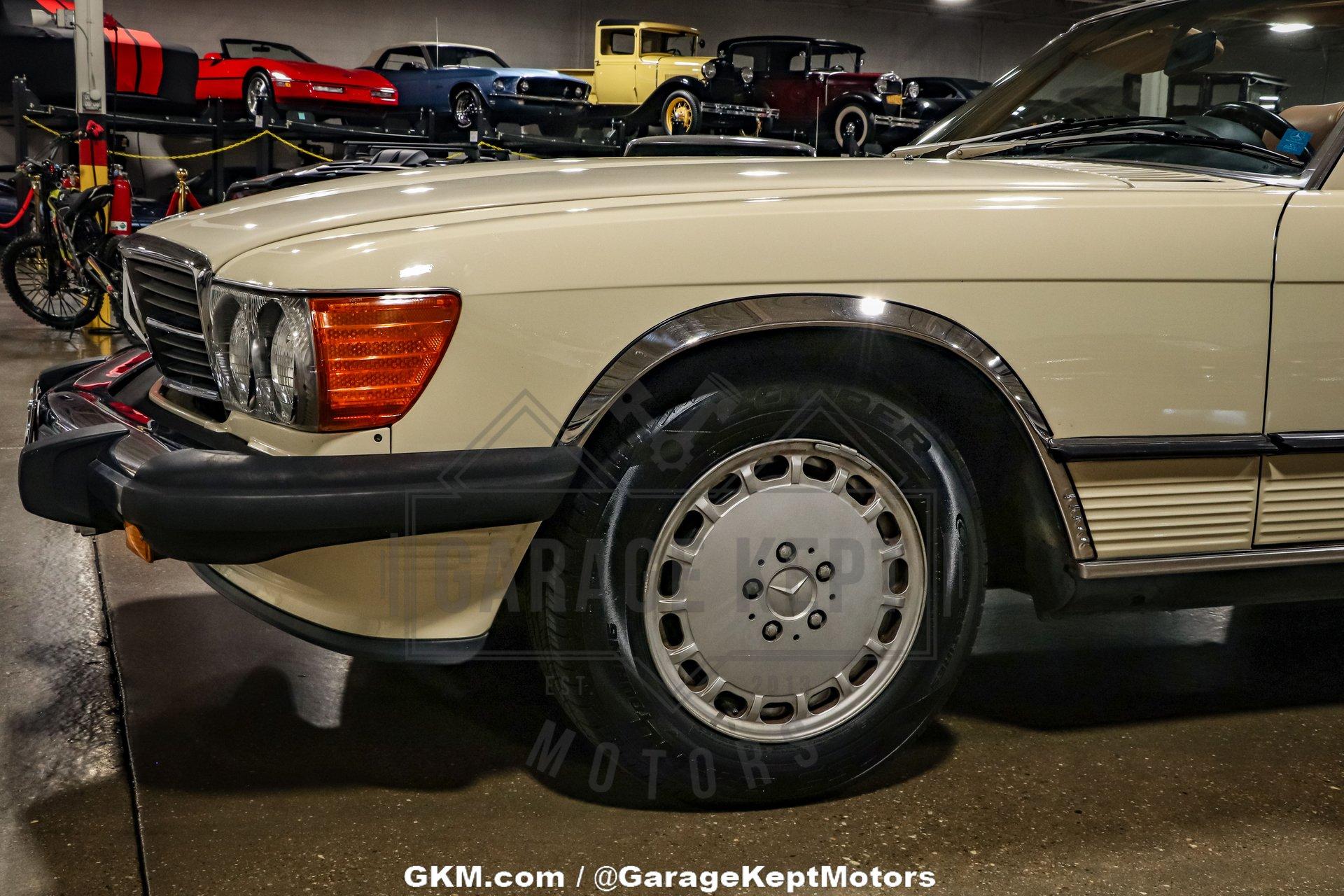 1987 Mercedes-Benz 560SL 63