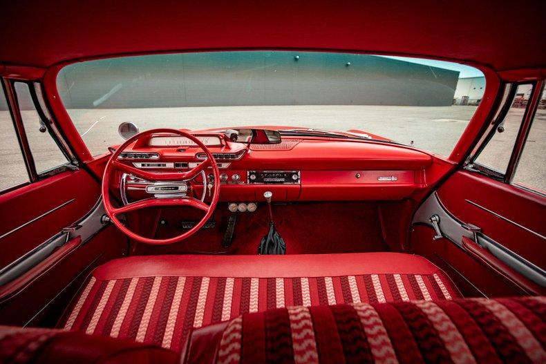 1961 Dodge Dart Phoenix 11