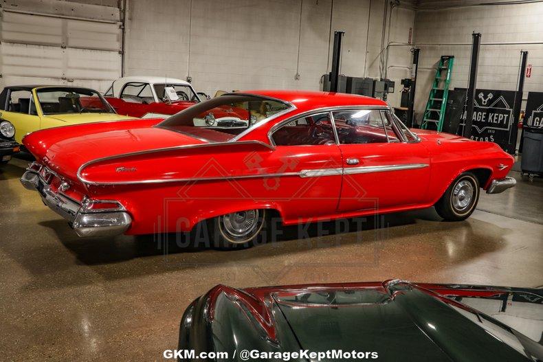 1961 Dodge Dart Phoenix 32