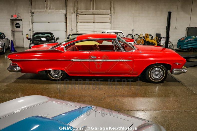 1961 Dodge Dart Phoenix 33