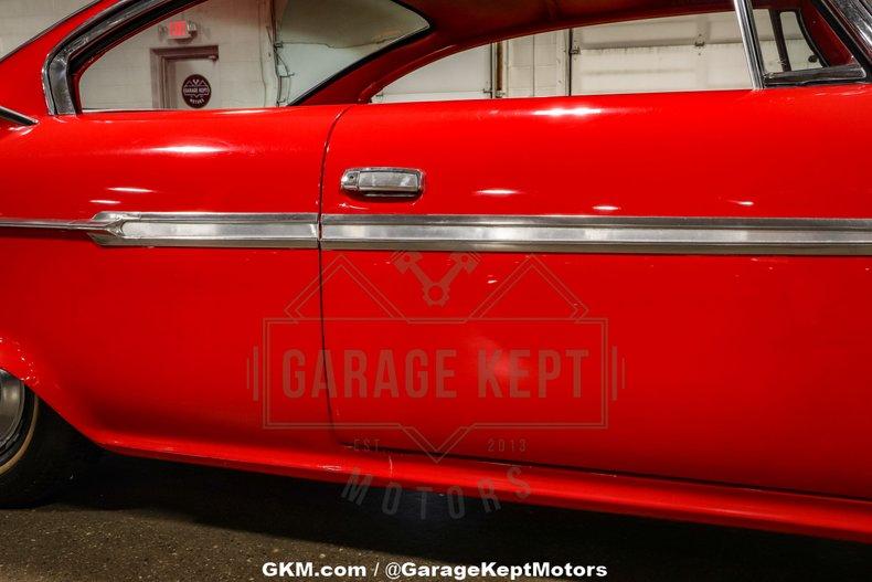 1961 Dodge Dart Phoenix 76