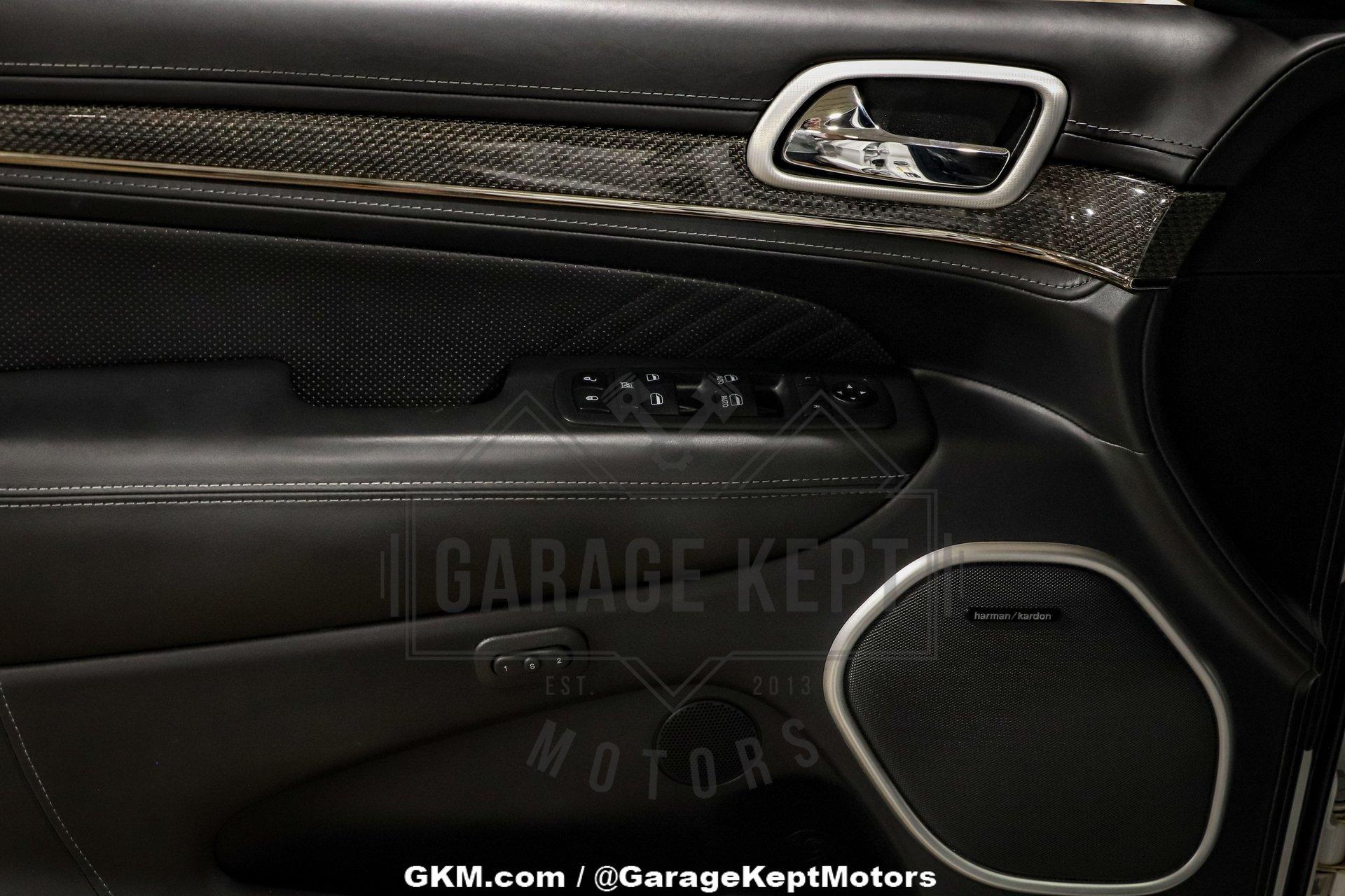 2018 Jeep Grand Cherokee 209