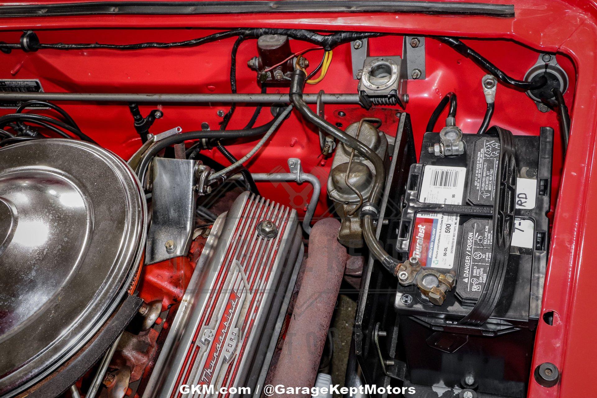 1957 Ford Thunderbird 124