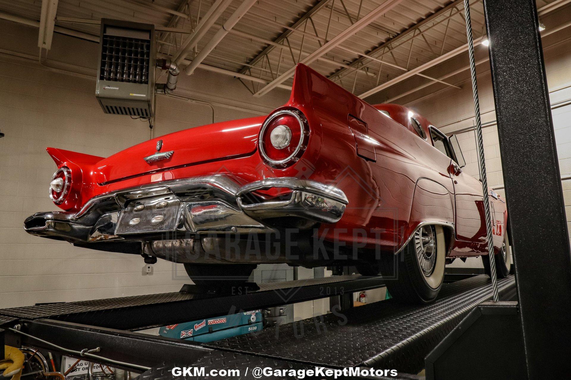 1957 Ford Thunderbird 134