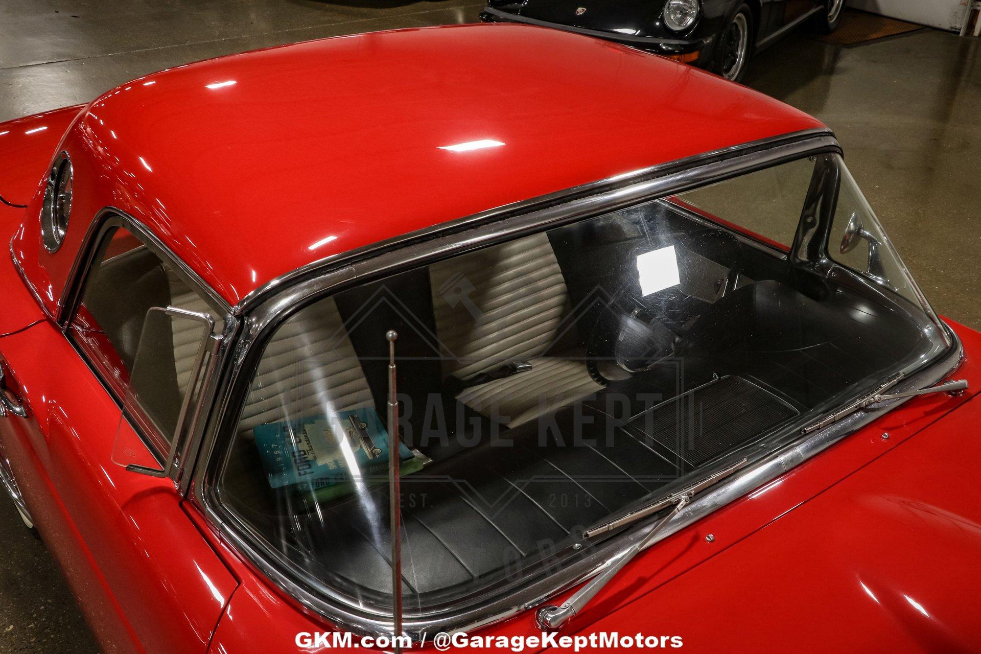 1957 Ford Thunderbird 21