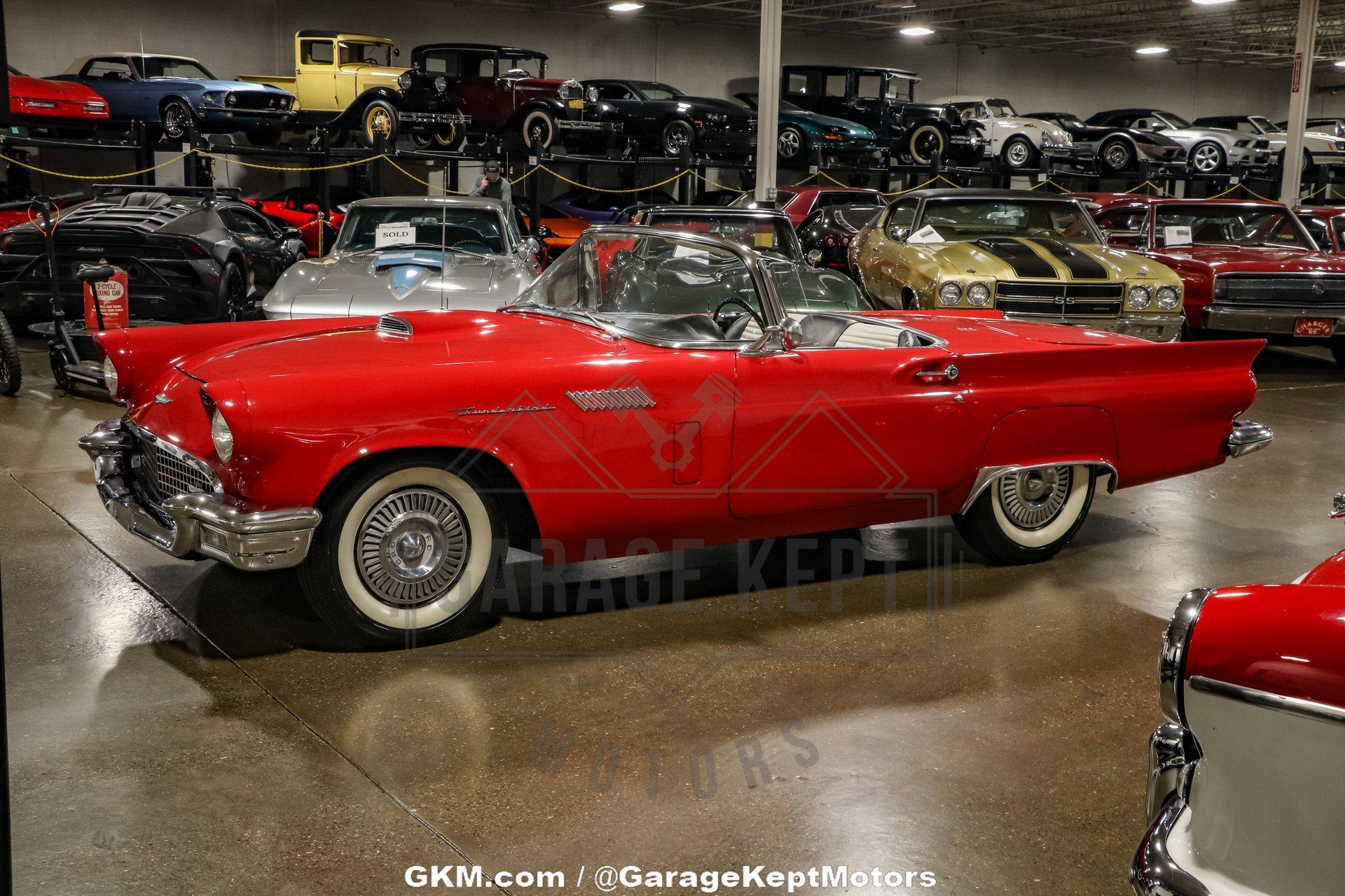 1957 Ford Thunderbird 24