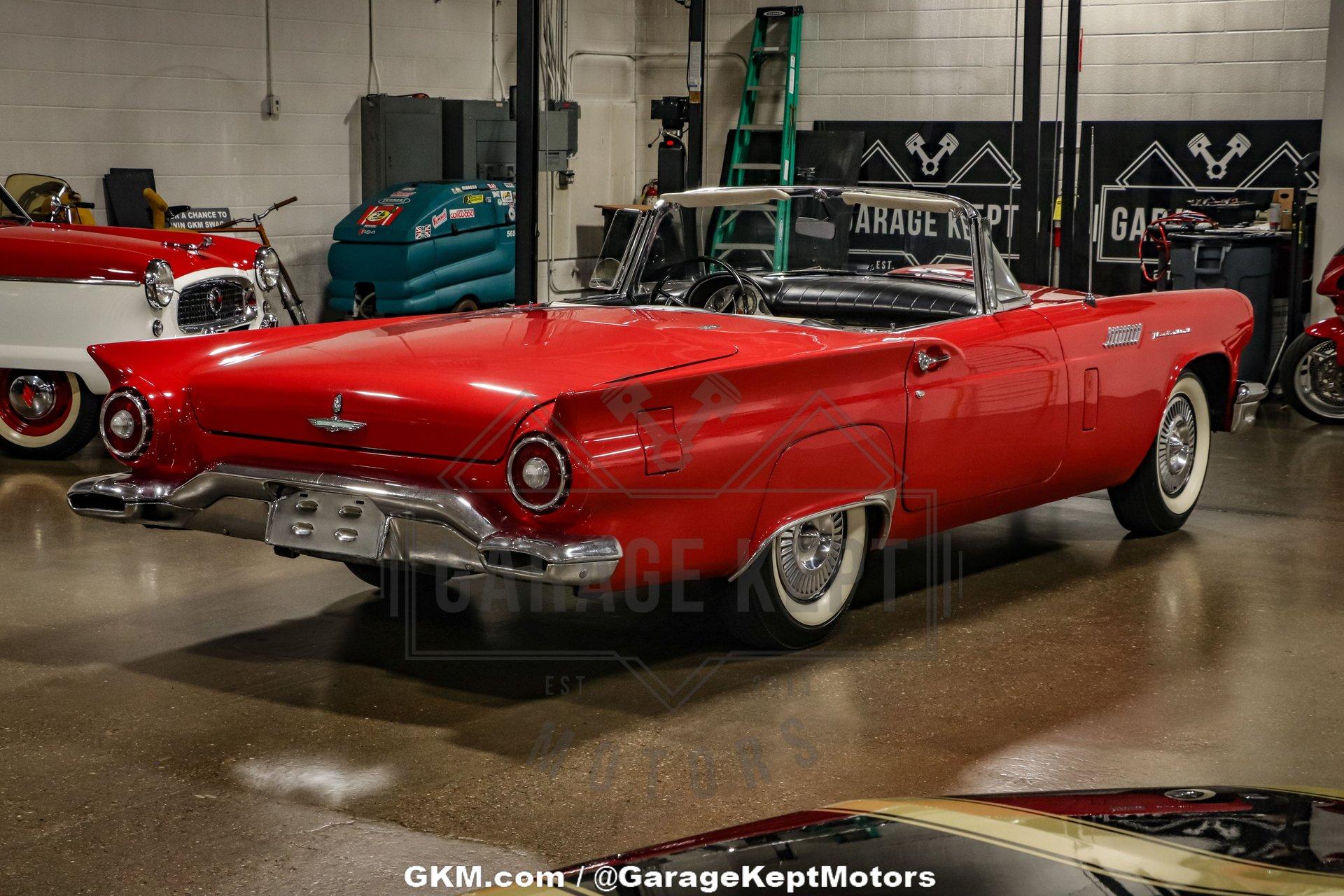 1957 Ford Thunderbird 28