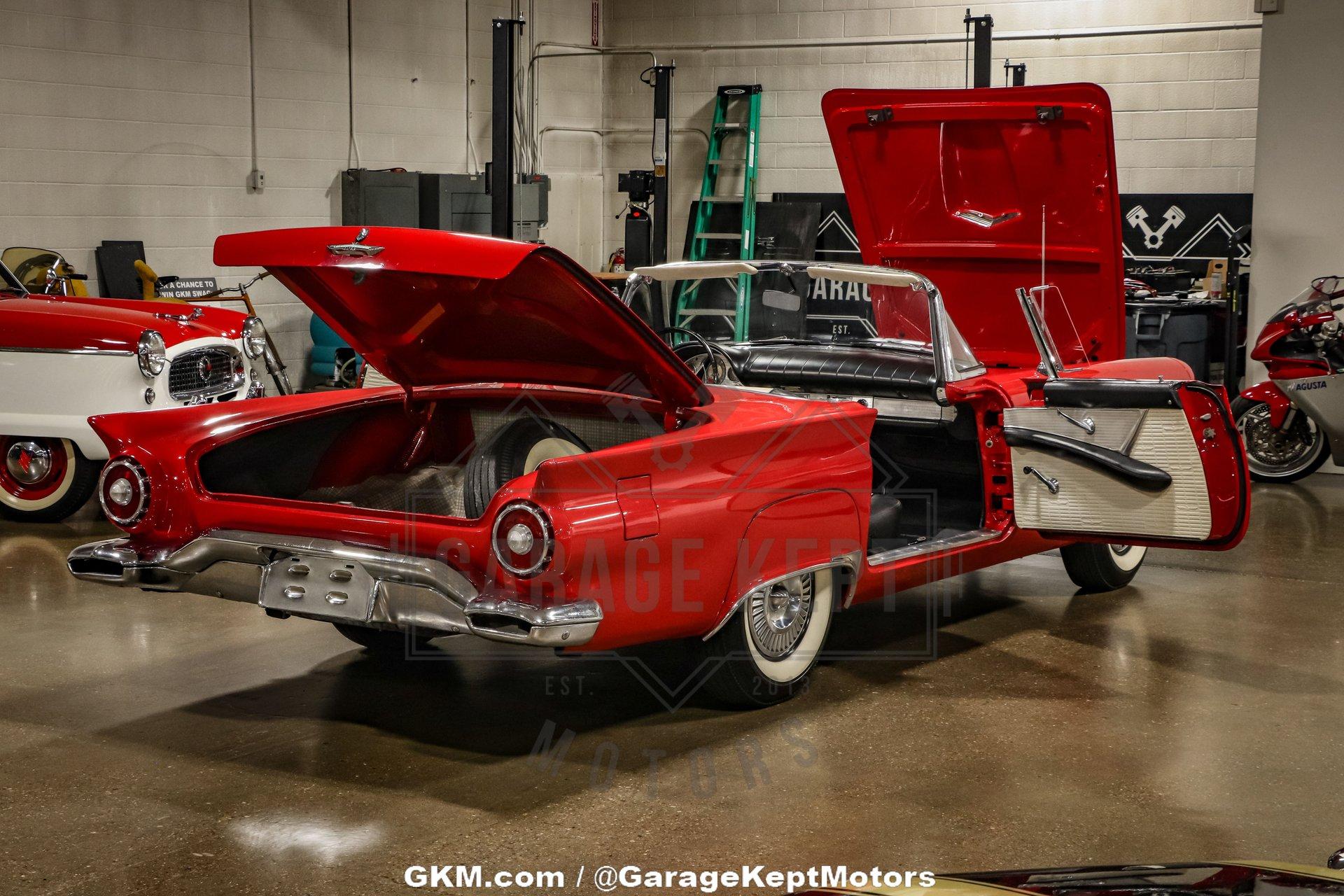 1957 Ford Thunderbird 72