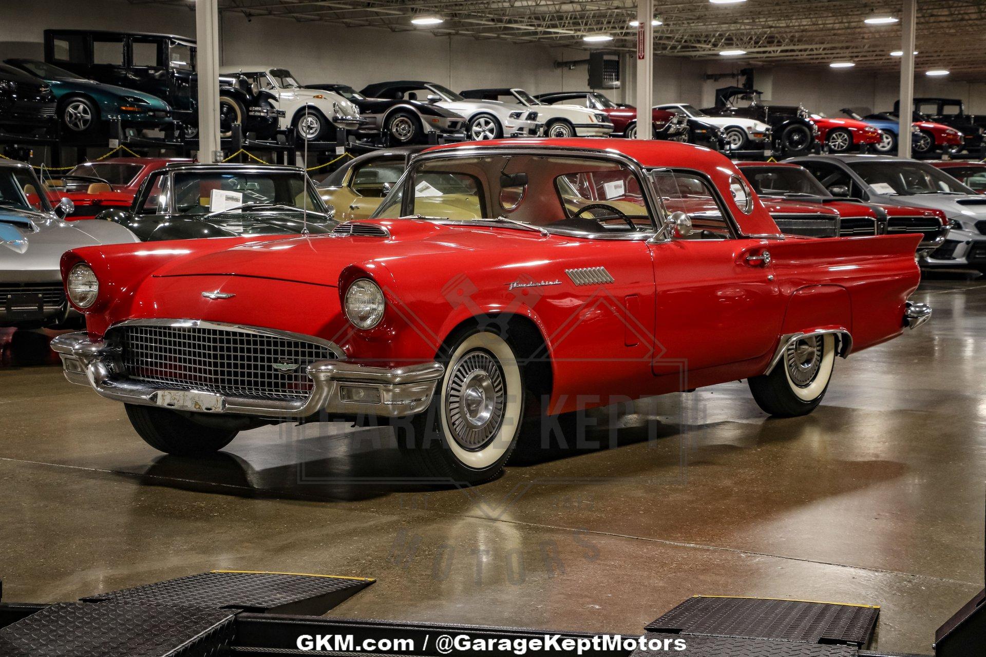 1957 Ford Thunderbird 9